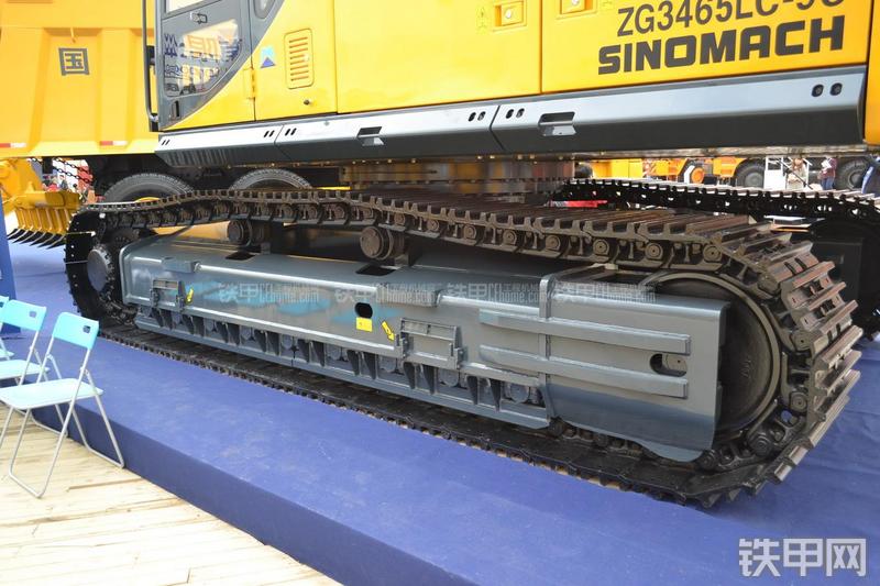 国机重工ZG3210-9C挖掘机局部