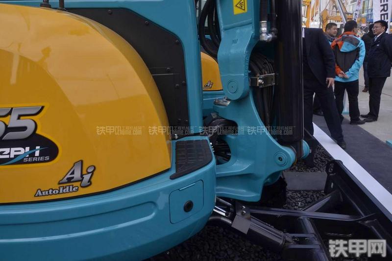 久保田KX155-3S挖掘机局部