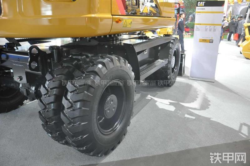 卡特彼勒M313D挖掘机局部