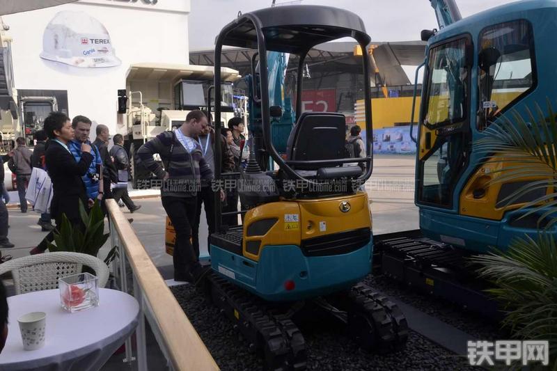 久保田U-15-3S挖掘机整机外观