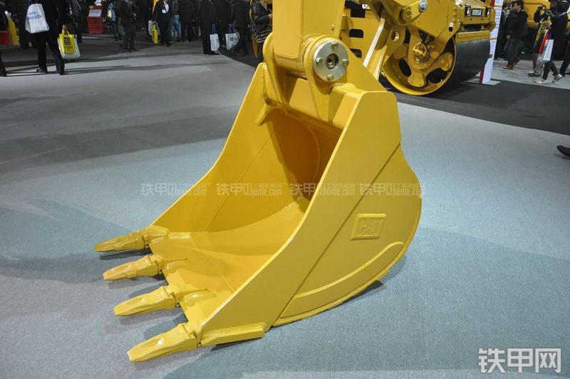 卡特彼勒M315D挖掘机局部