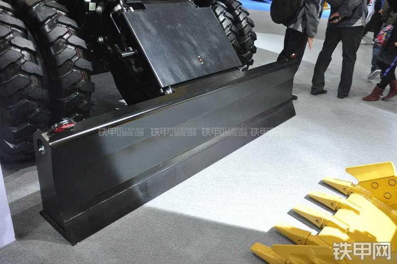 卡特彼勒M313D挖掘机局部