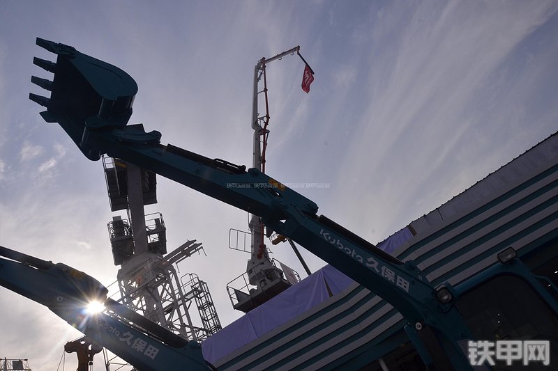 久保田KX135-3S挖掘机局部