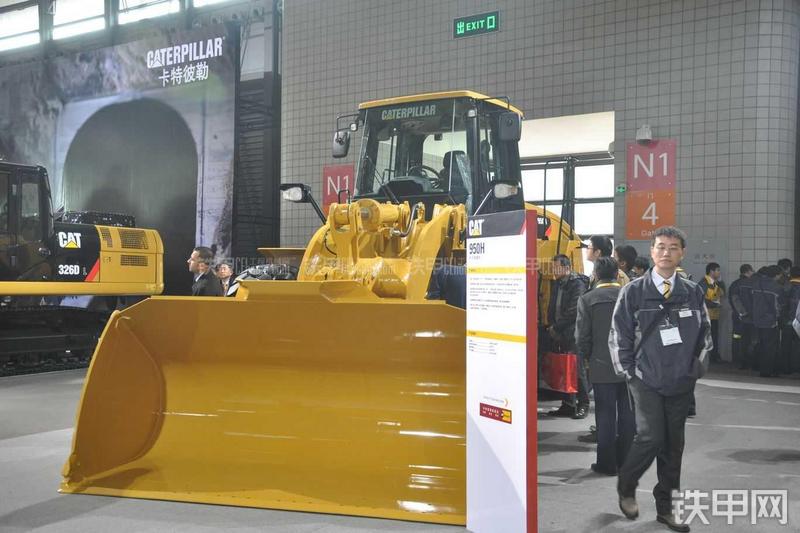 卡特彼勒950H装载机整机外观