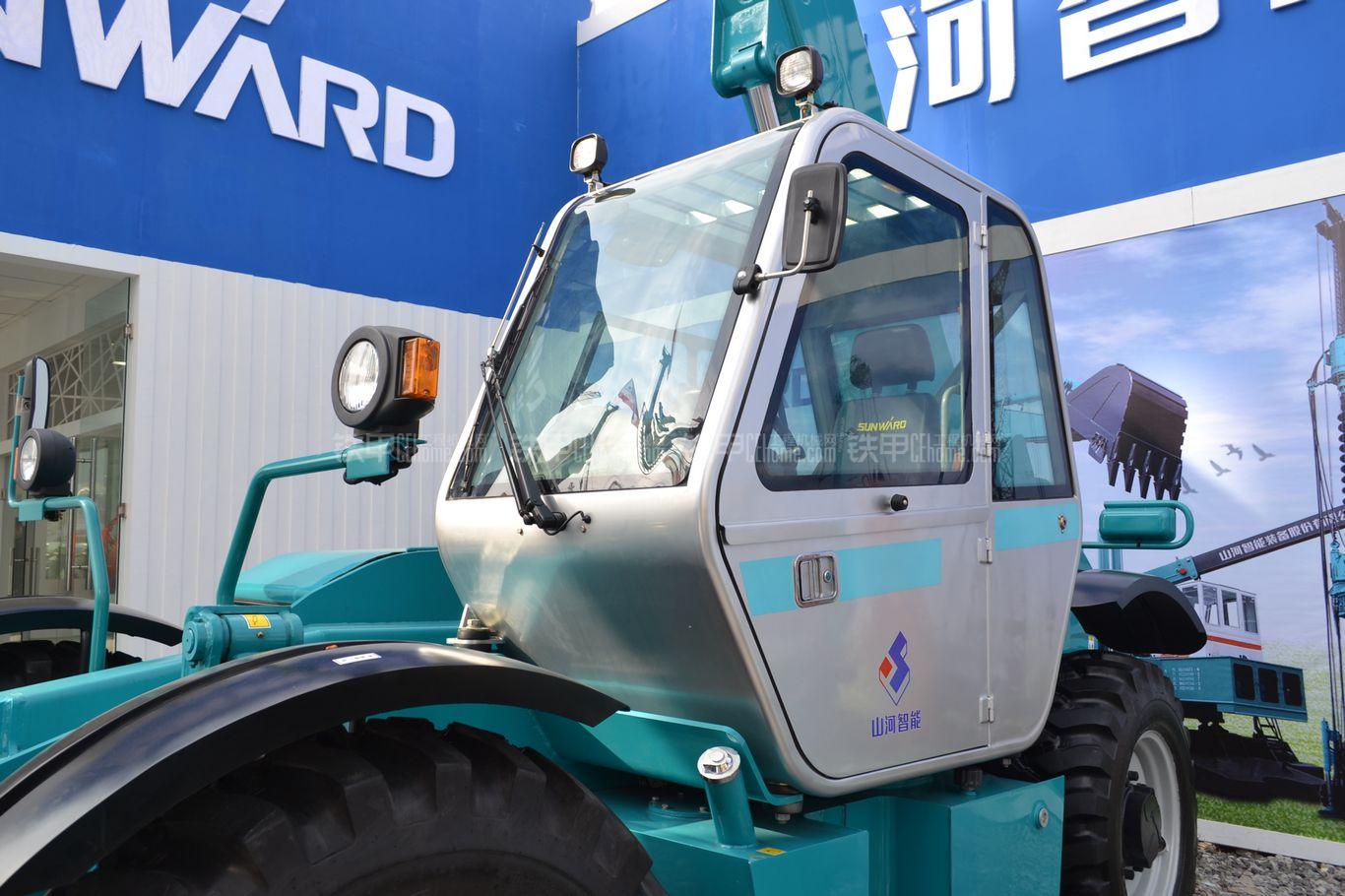 山河智能swth3514伸缩臂叉车