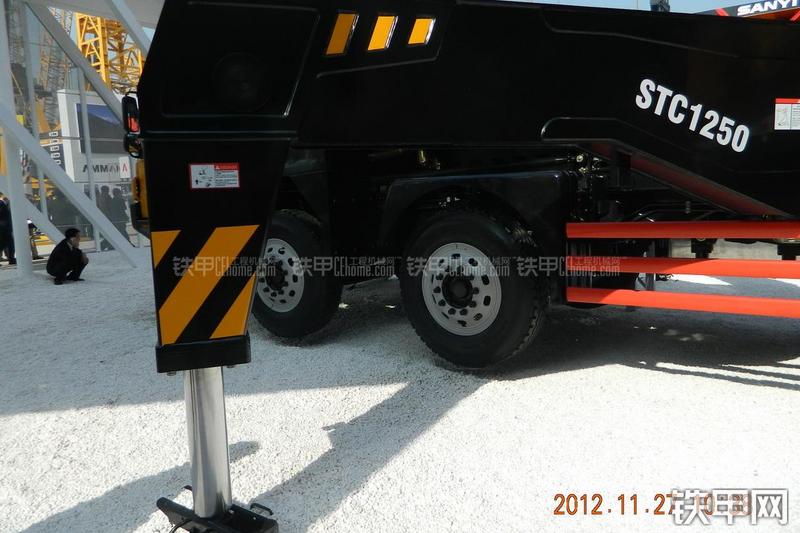 三一重工STC1250起重机局部