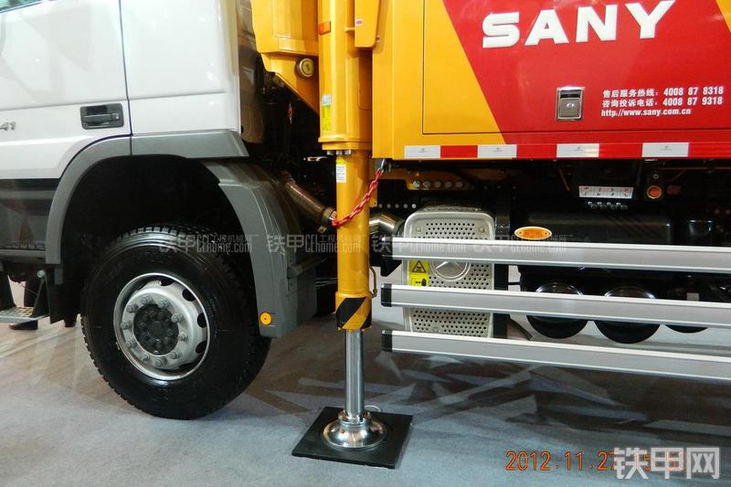 三一重工SY5330THB-46E泵车局部