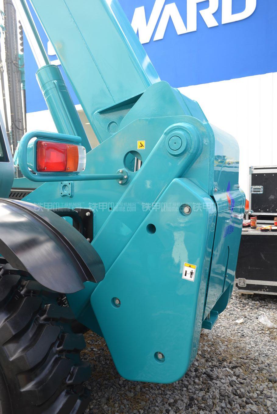 山河智能swth3514伸缩臂叉车