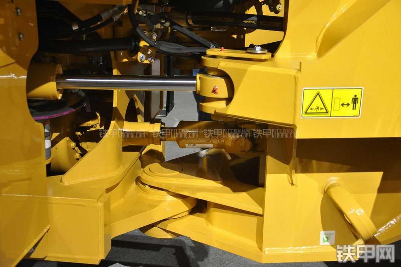 卡特彼勒950H装载机局部