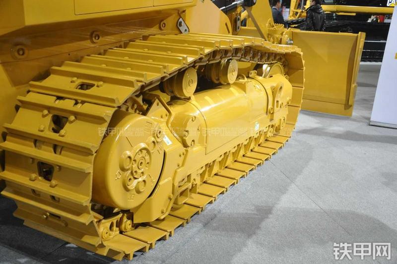 卡特彼勒963D装载机局部