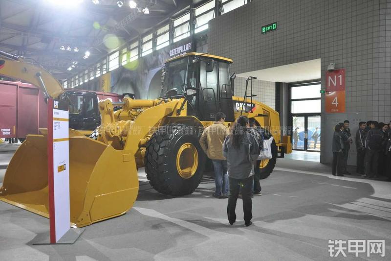 卡特彼勒950H装载机整机外观