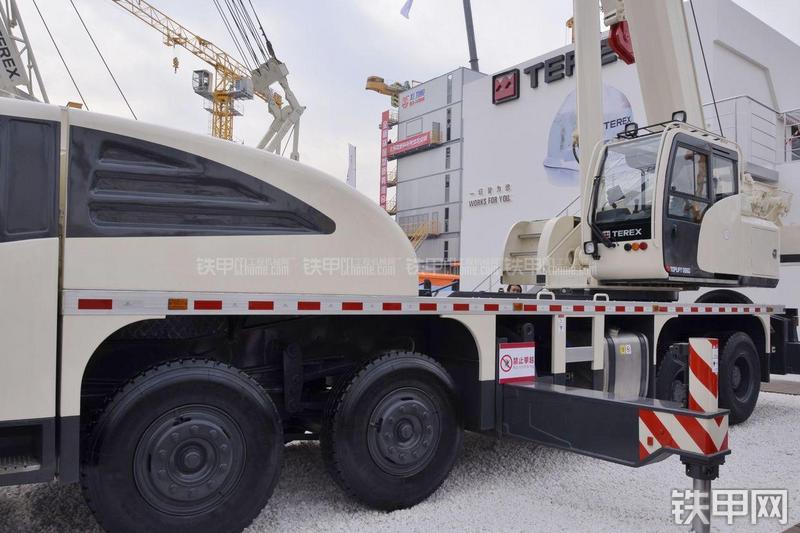 特雷克斯Toplift-036G起重机整机外观