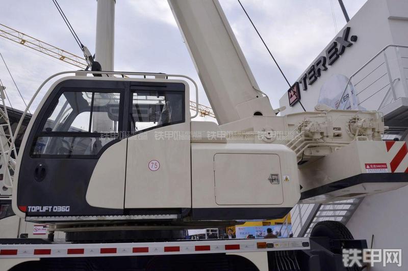 特雷克斯Toplift-036G起重机局部