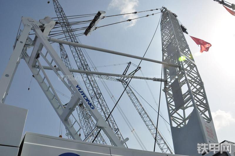 宇通YTQH800强夯机局部