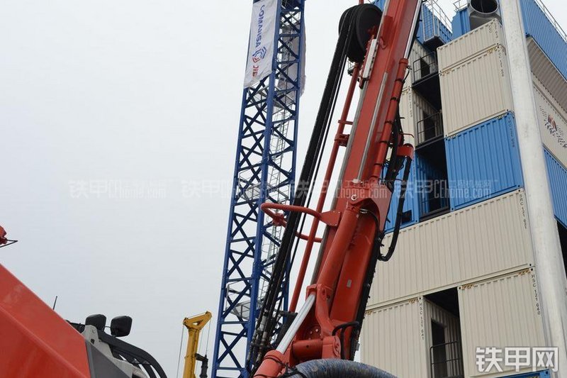 山特维克DI550潜孔钻机局部