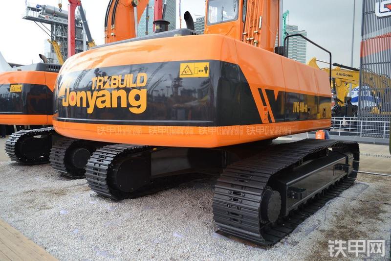 詹阳重工JY640-G挖掘机整机外观