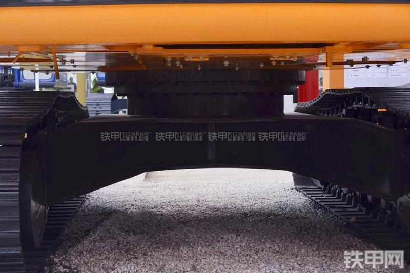 詹阳重工JY625E挖掘机局部