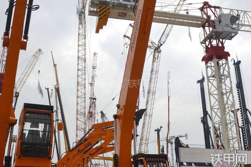 詹阳重工JY630E加长臂拆除臂整机外观