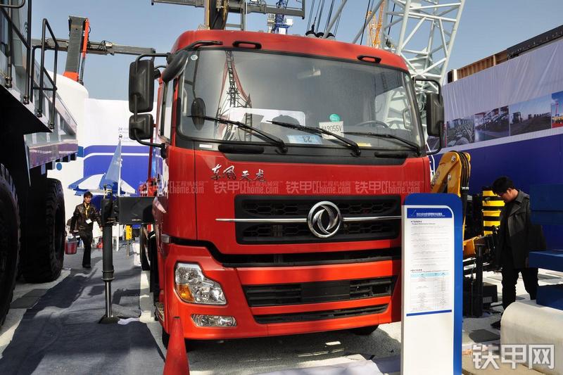 宇通SQ14ZA6起重机整机外观