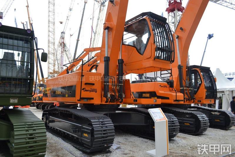 詹阳重工JY640-G挖掘机整机外观