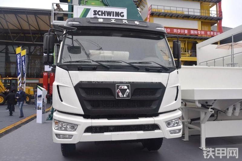 徐工G12NX搅拌运输车整机外观