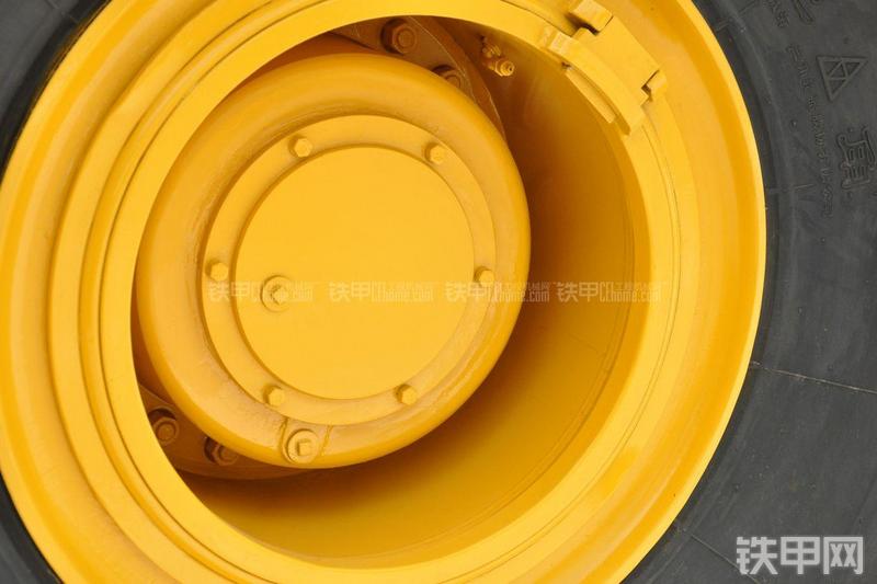 山推SL80W装载机局部