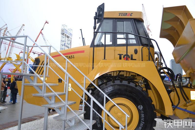天业通联TTA51非公路自卸车局部