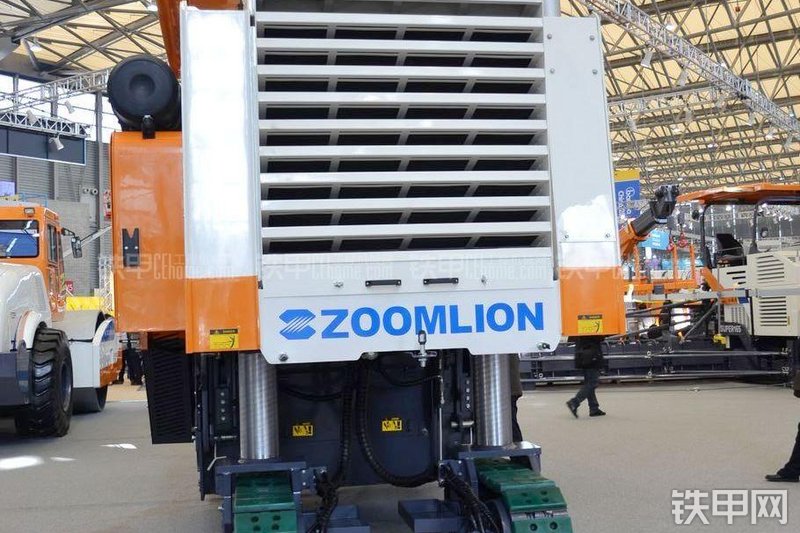 中联重科BG2000G铣刨机整机外观