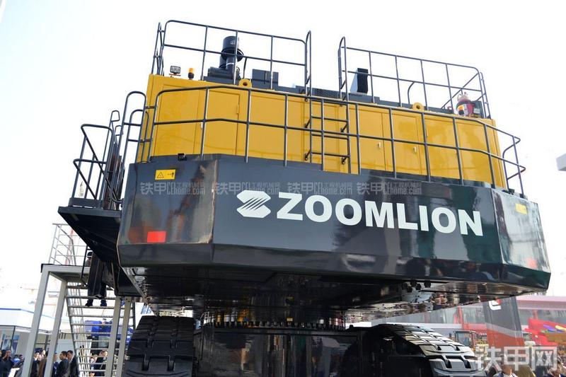 中联重科ZE3000ELS挖掘机整机外观