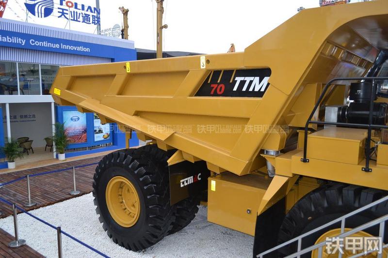 天业通联TTM70A非公路自卸车整机外观