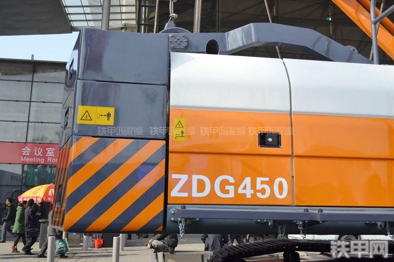 中联重科ZDG450连续墙抓斗局部