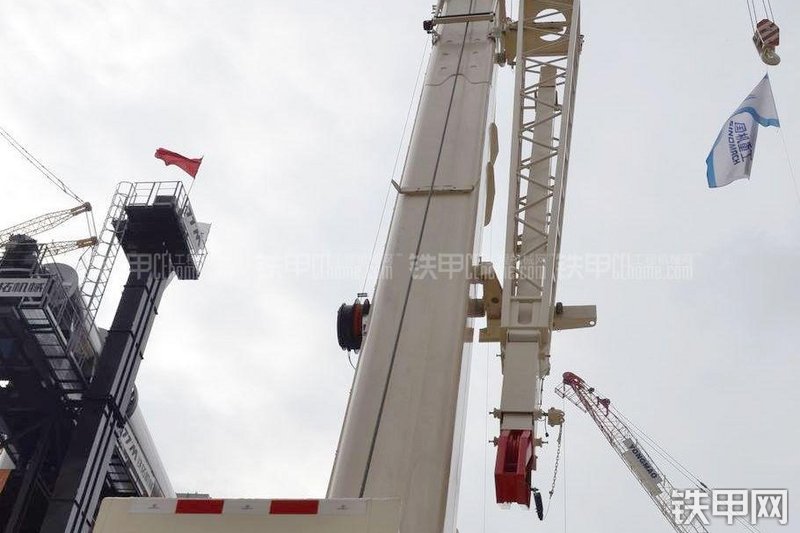 四川长江TTC070G1起重机局部