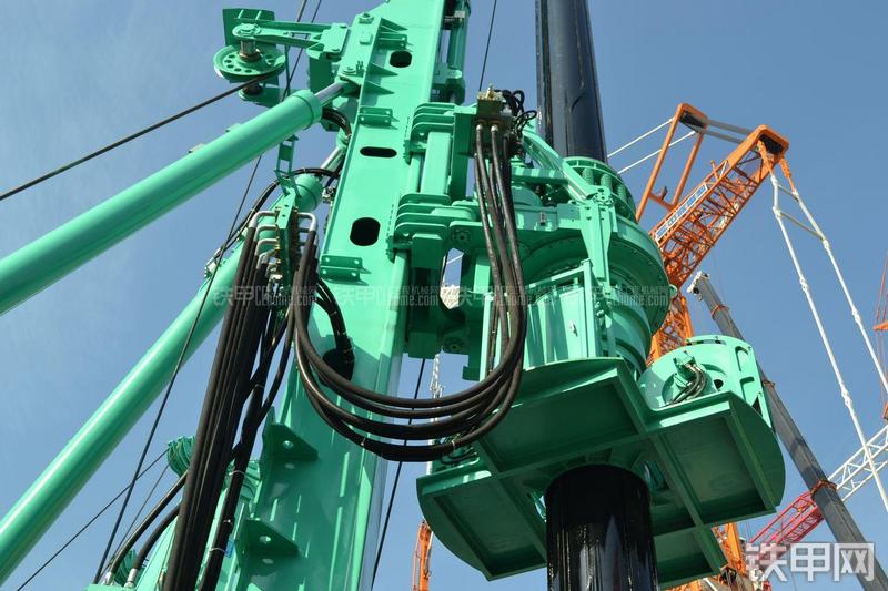 上海金泰SH30H旋挖钻局部