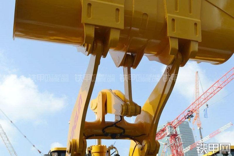 国机常林980H装载机局部