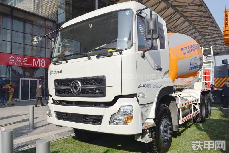 中联重科ZLJ5256GJB3东风搅拌运输车整机外观