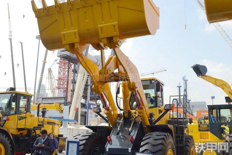 国机常林980H装载机整机外观