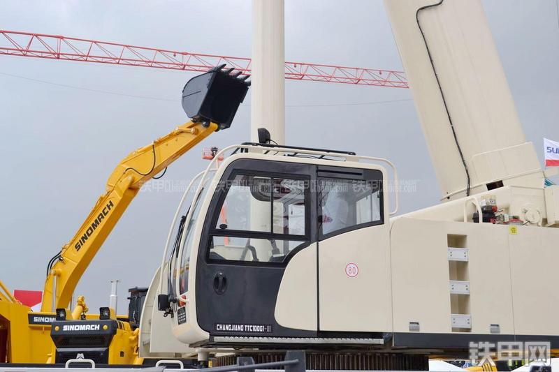 四川长江TTC100G1-III起重机局部