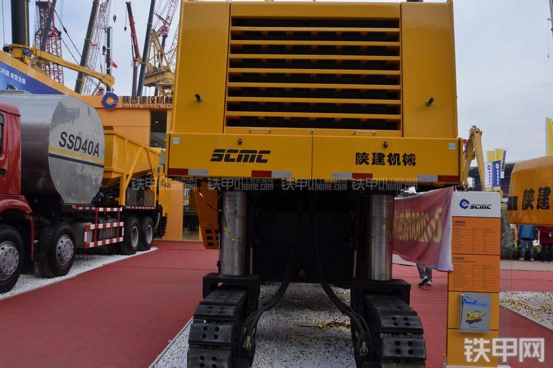 陕建机械CM2000铣刨机局部