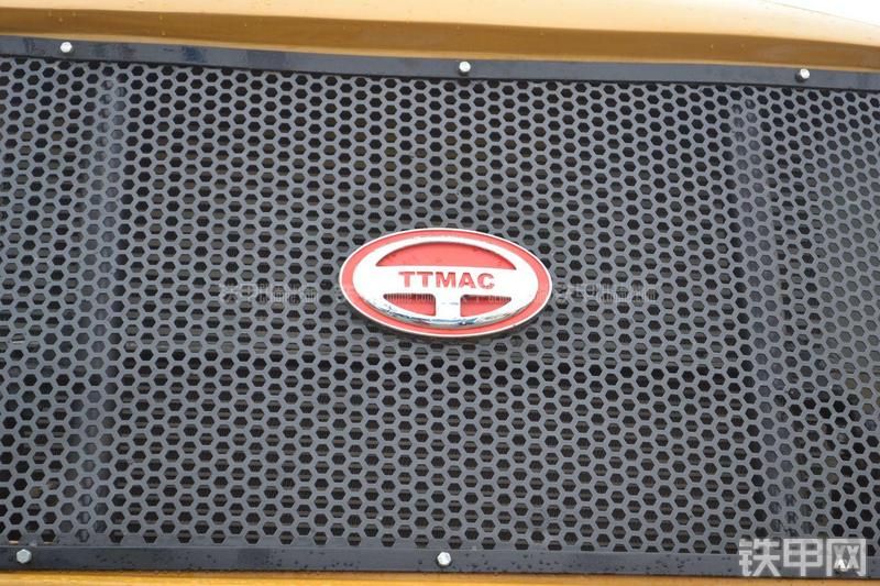 天业通联TTA51非公路自卸车局部