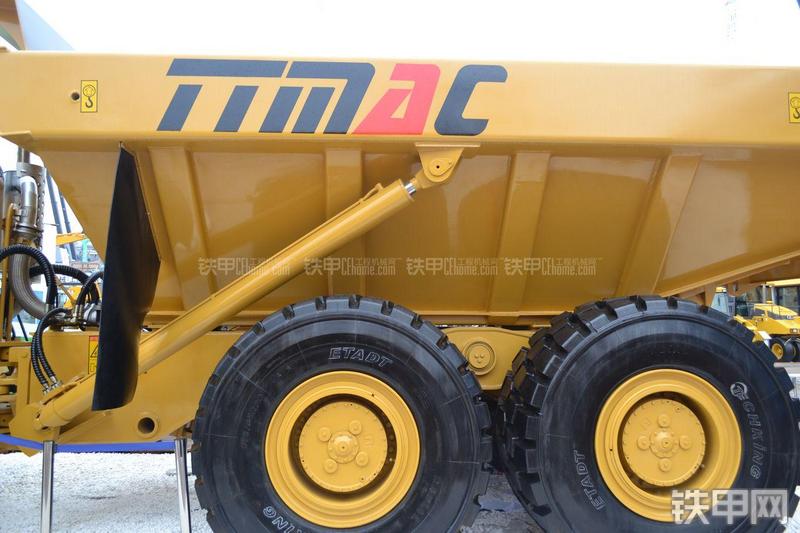 天业通联TTA51非公路自卸车局部
