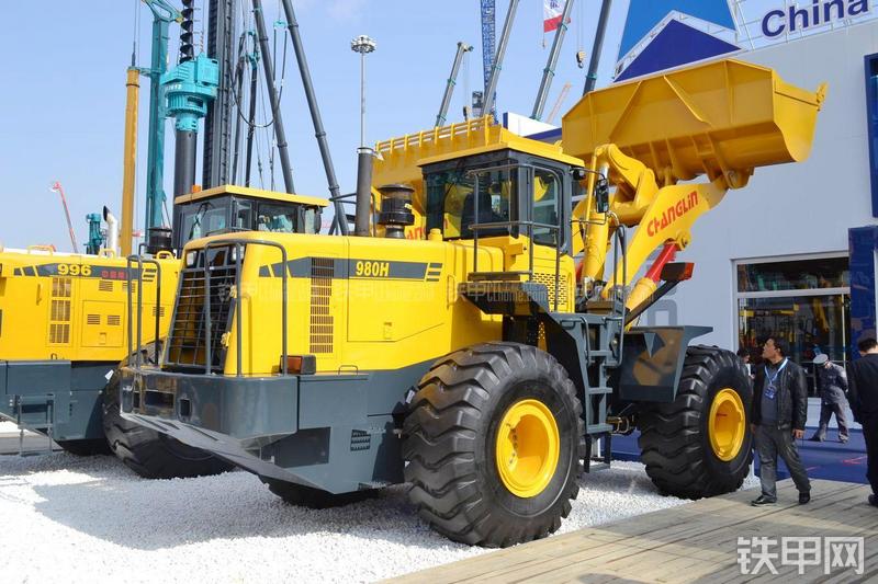国机常林980H装载机整机外观