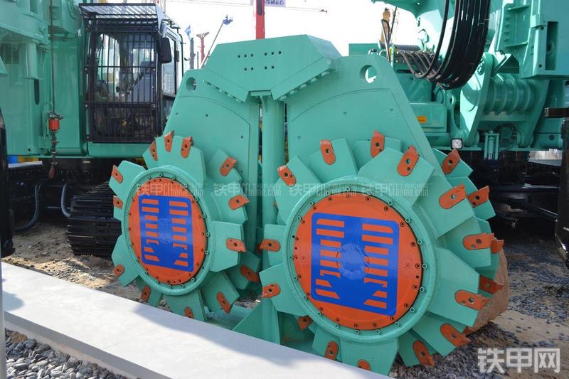 上海金泰SH30H旋挖钻局部