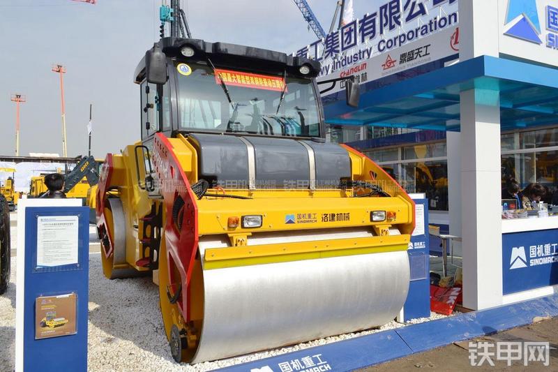 国机洛建LDD316H压路机整机外观