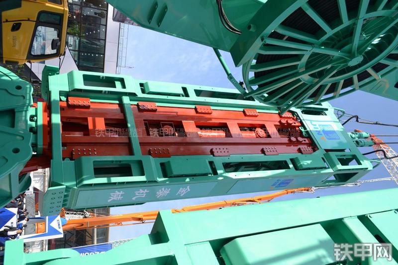 上海金泰SG60连续墙抓斗局部