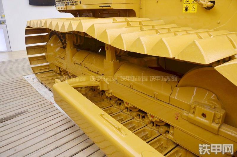 宣工TS160-3推土机局部