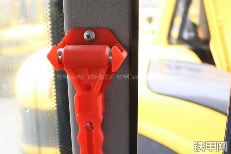 玉柴YC60-8挖掘机局部