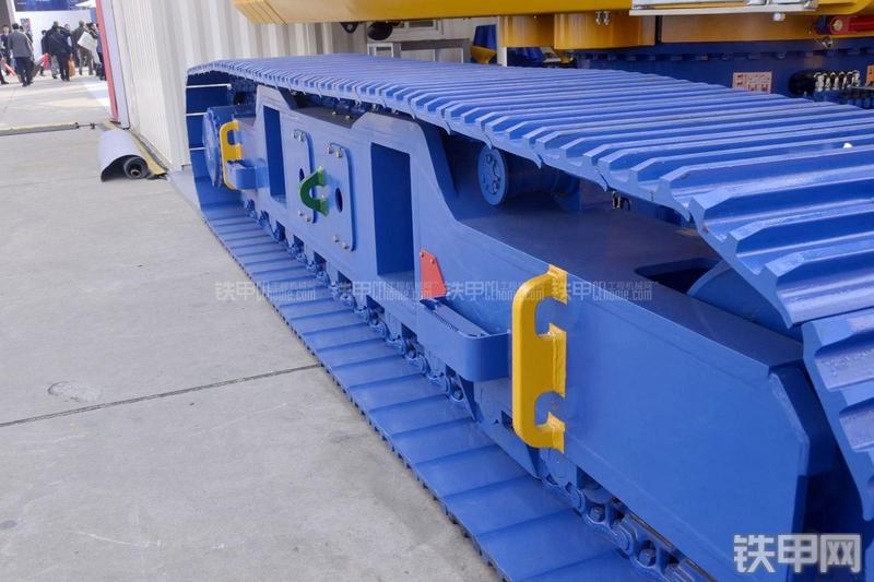 宝峨BG37（BS80主机）旋挖钻局部