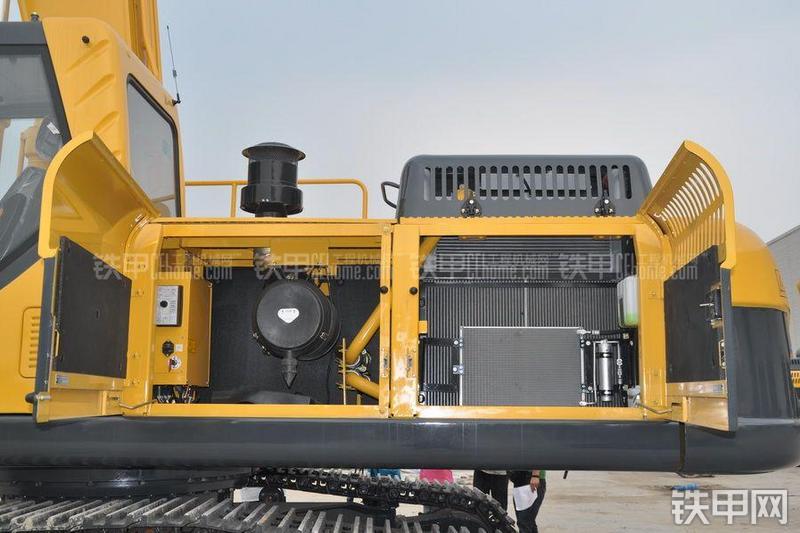 玉柴YC360LC-8挖掘机局部