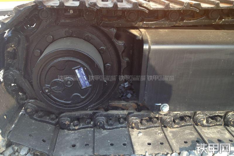 杰西博8061挖掘机局部