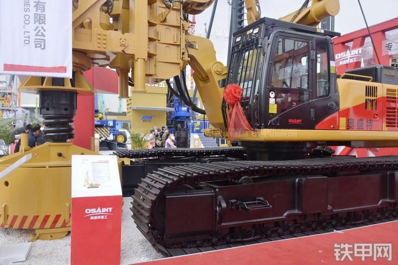 奥盛特OTR360D旋挖钻局部